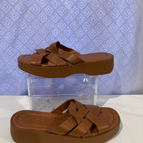 Pilcro Woven Slide Sandals - Picture 5 of 10